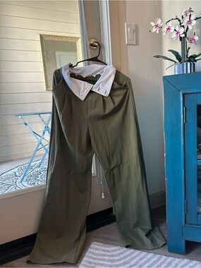 Women Olive Green Wide-Leg Pants with White Waist Panel